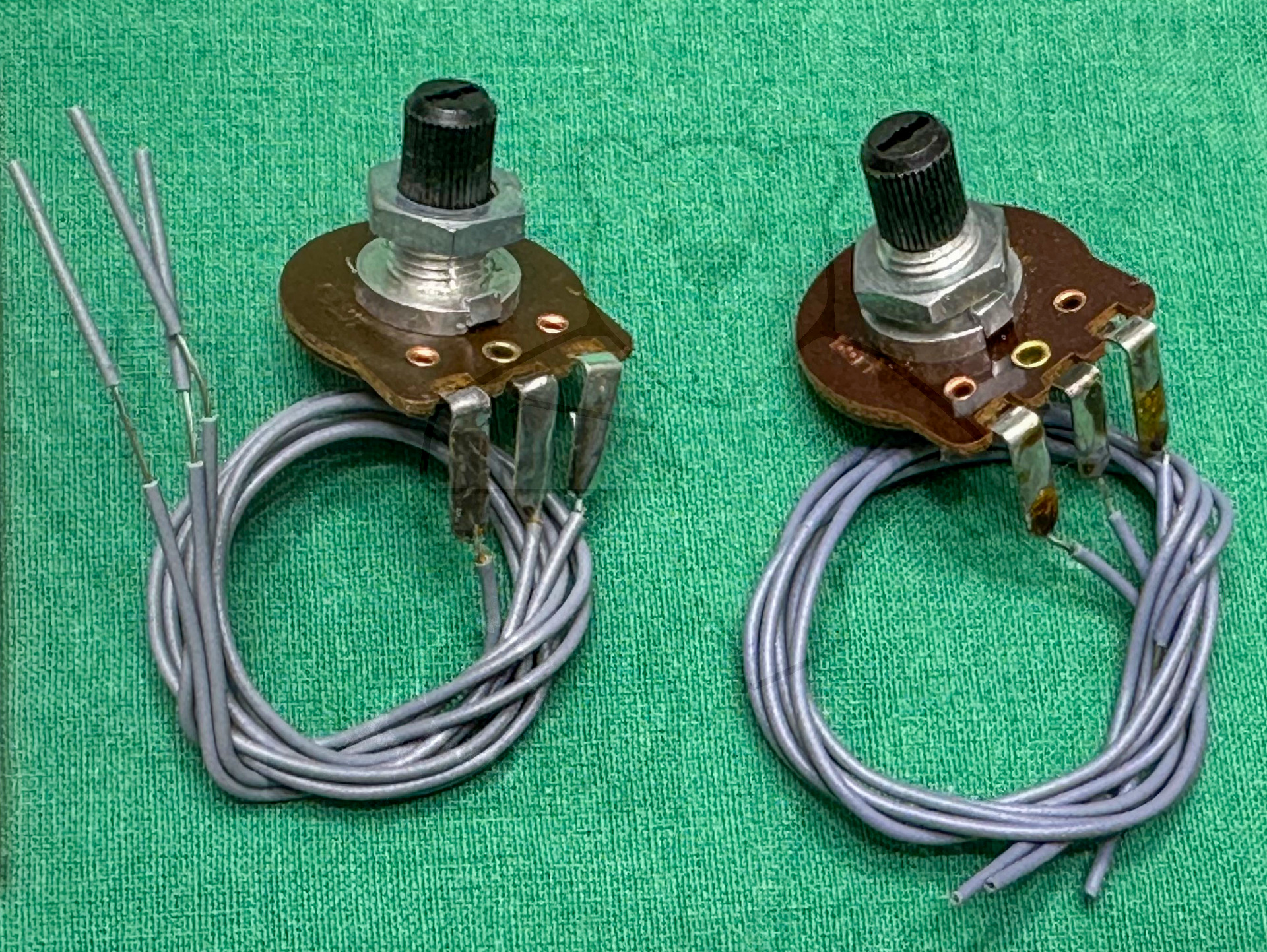 Kosmos Elektronik Oszilloskop mit Funktionsgenerator Bausatz, Bauteile
